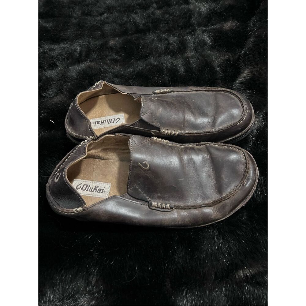 OluKai Moloa Mens 9 Brown Leather Casual Shoes Slip On Comfort Loafers Slides